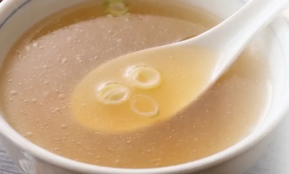 カツオと鶏がらのスープ